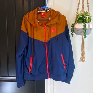 Nike windbreaker